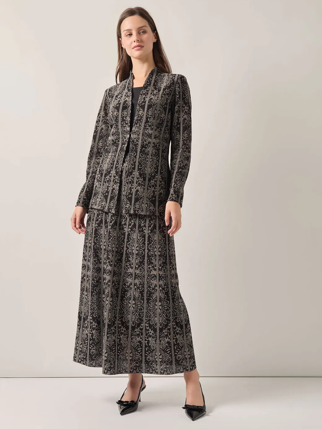 A-Line Two-Tone Jacquard Knit Maxi Skirt|Misook Outlet