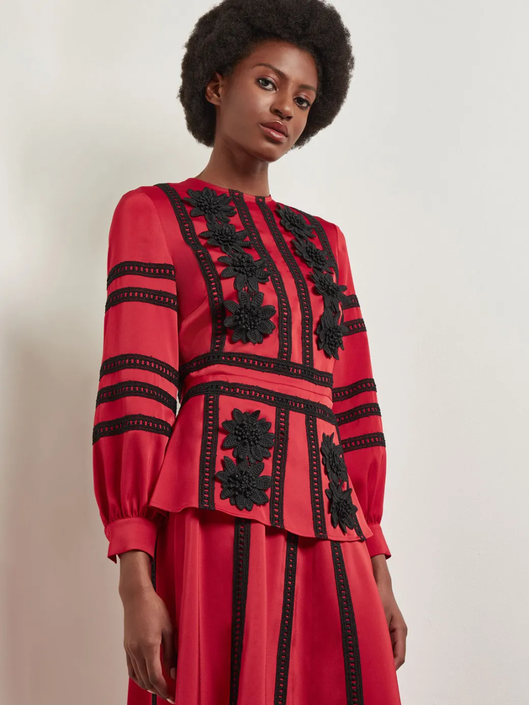 Crepe de Chine Floral Lace Peplum Blouse|Misook Hot