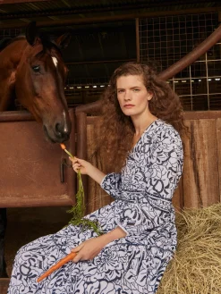 Embroidered Floral Cotton Maxi Dress|Misook Hot