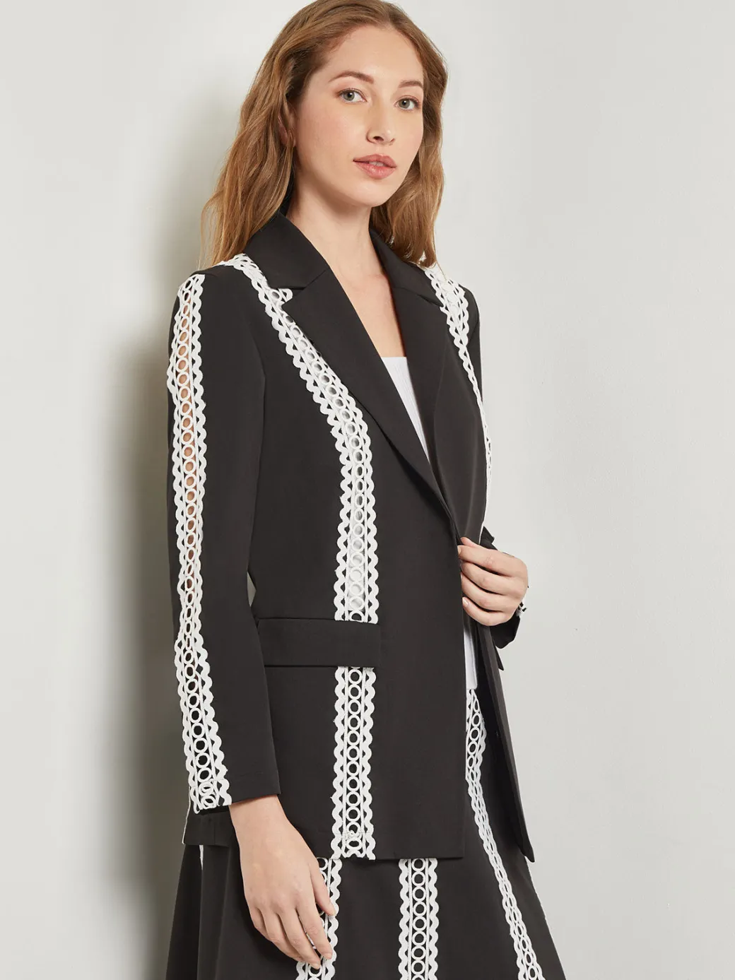 Heritage Fit Jacket - Eyelet Trim Woven Twill|Misook Discount