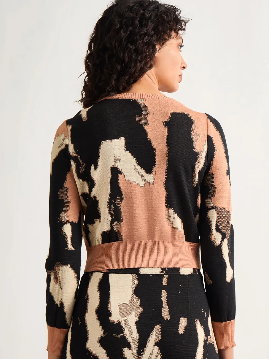 Modern Fit Short Jacquard Soft Knit Sweater Top|Misook Best