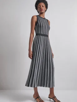 Modern Fit Sleeveless Soft Ribbed Knit Belted Maxi Dress|Misook Hot