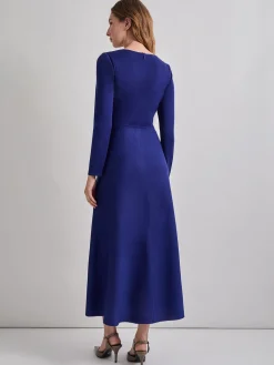 Modern Fit-and-Flare Embroidered Floral Knit Maxi Dress|Misook Hot