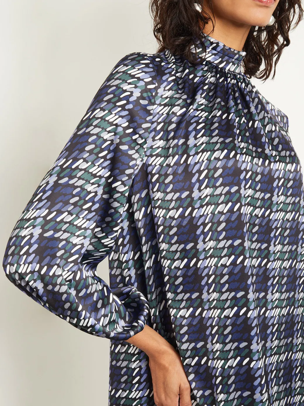 Pleated Mock Neck Crepe de Chine Printed A-Line Dress|Misook Fashion