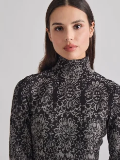 Two-Tone Damask Jacquard Knit Tunic|Misook Online