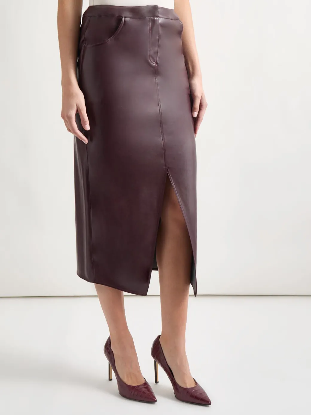 Vegan Leather Pencil Skirt|Misook Sale